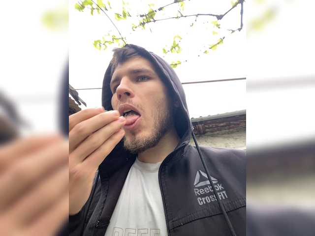 VMvano