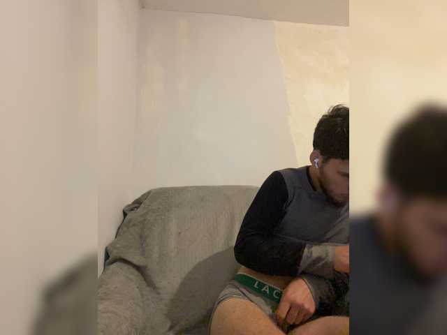 VMvano
