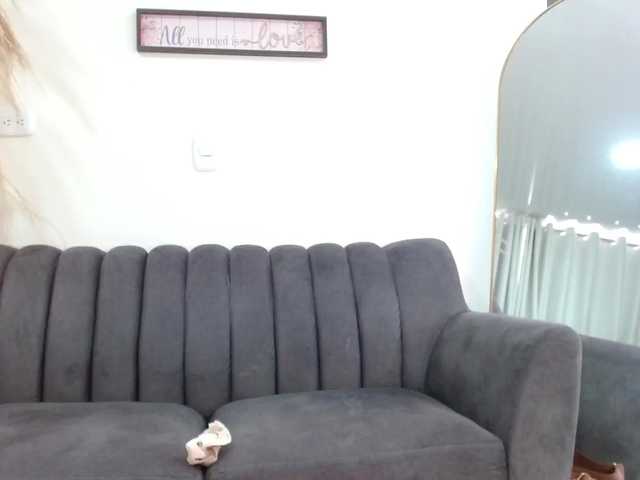 wanda-and-cosmo live cam on BongaCams