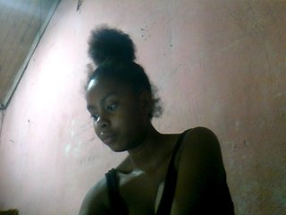 mmelodie's Live Webcam