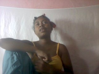 mmelodie's Live Webcam
