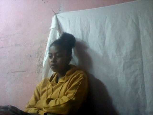 mmelodie webcam