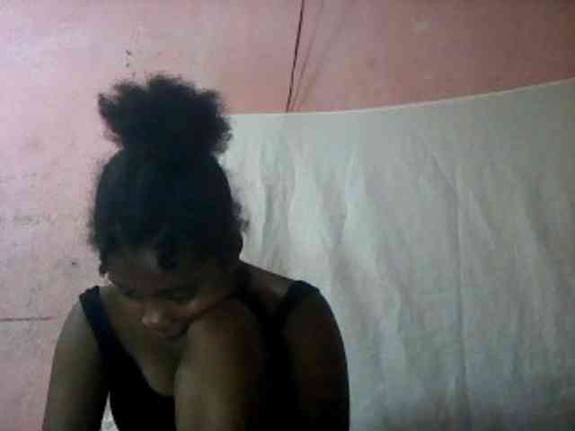mmelodie webcam