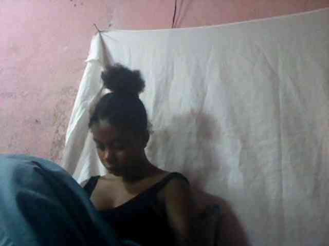 mmelodie webcam