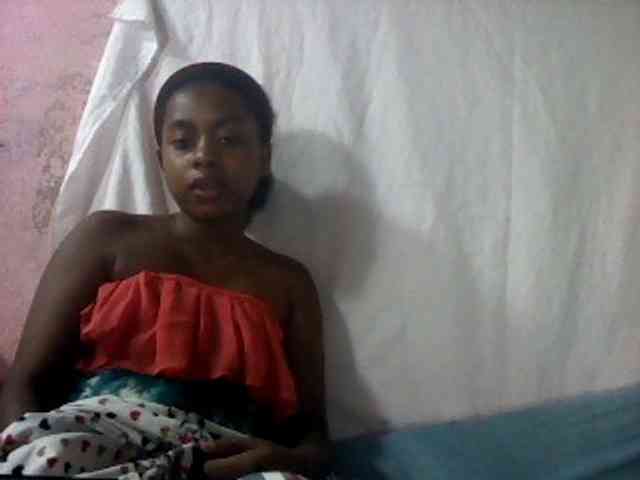 mmelodie webcam