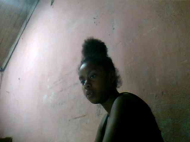 mmelodie webcam