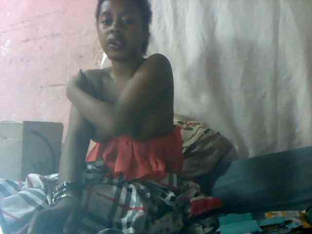 mmelodie webcam