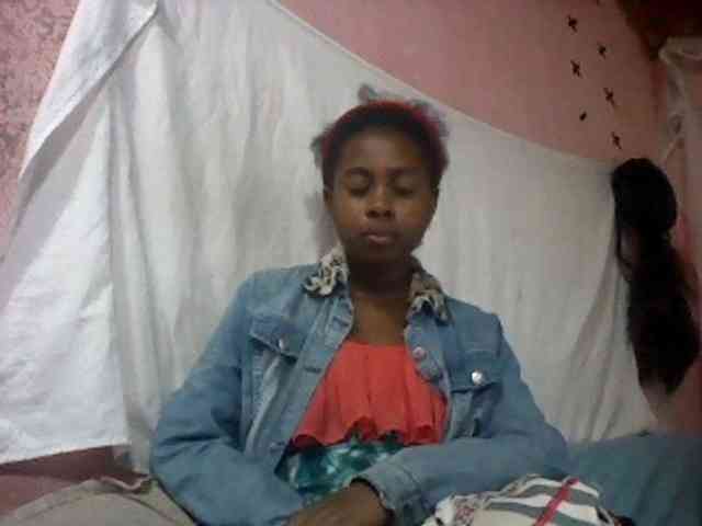 mmelodie webcam