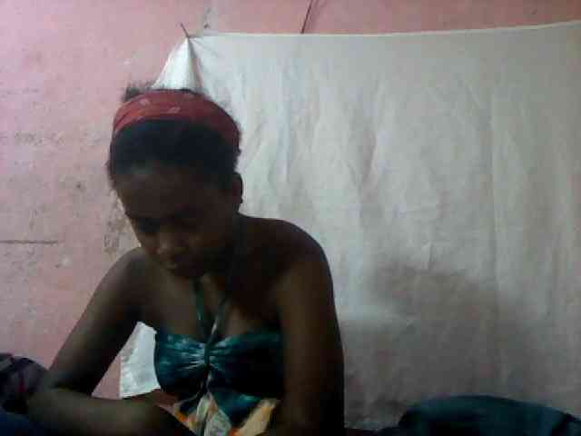mmelodie webcam