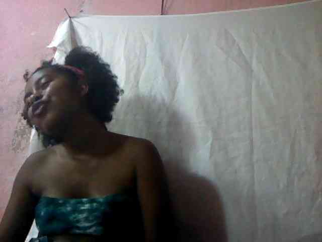 mmelodie webcam