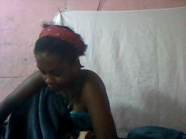 mmelodie webcam