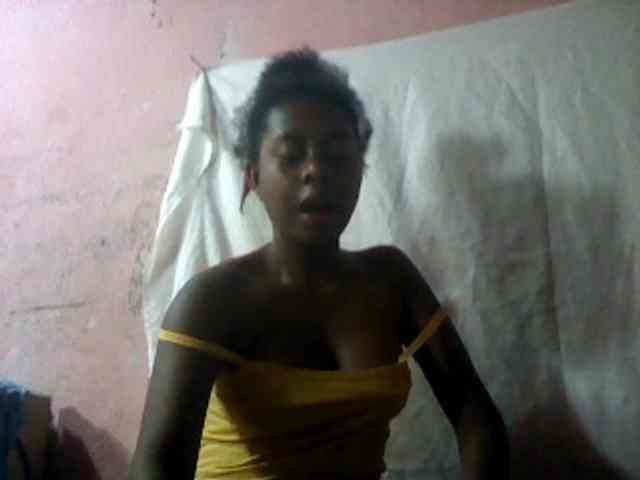 mmelodie webcam