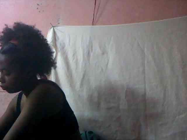 mmelodie webcam