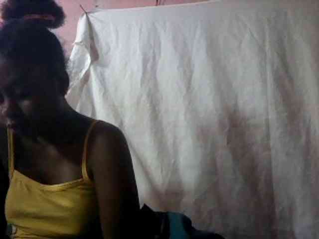 mmelodie webcam