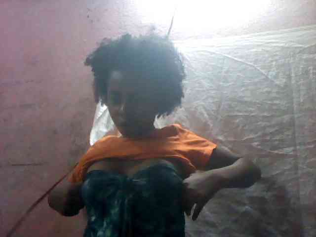 mmelodie webcam