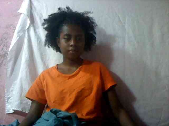 mmelodie webcam