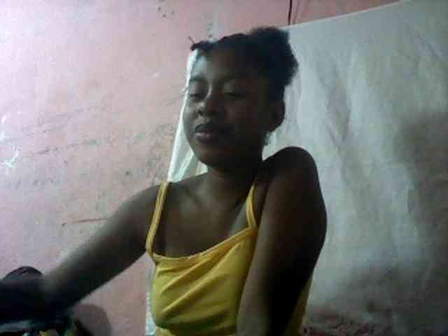 mmelodie webcam