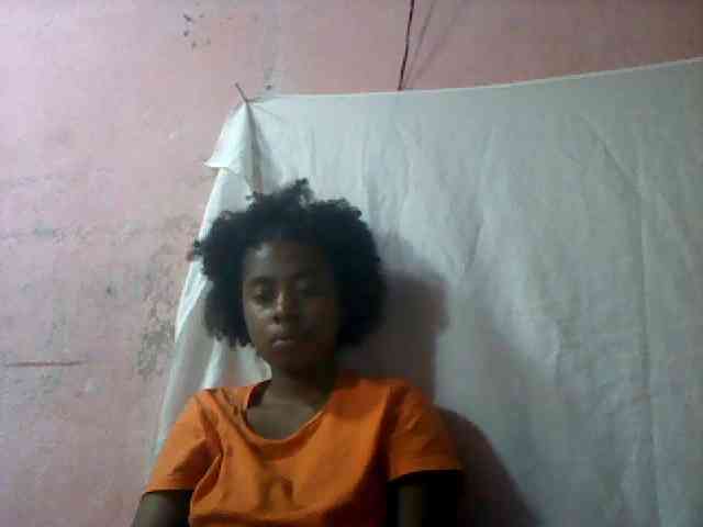 mmelodie webcam