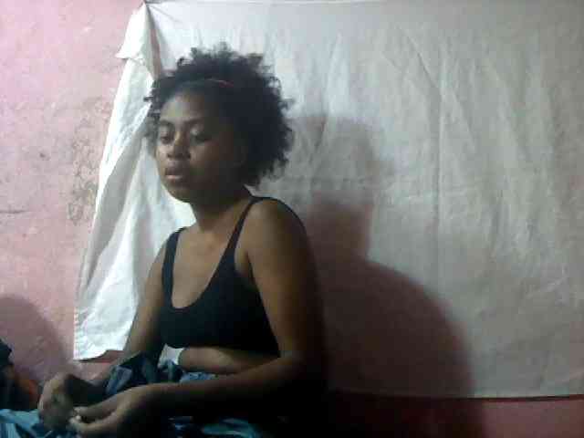 mmelodie webcam