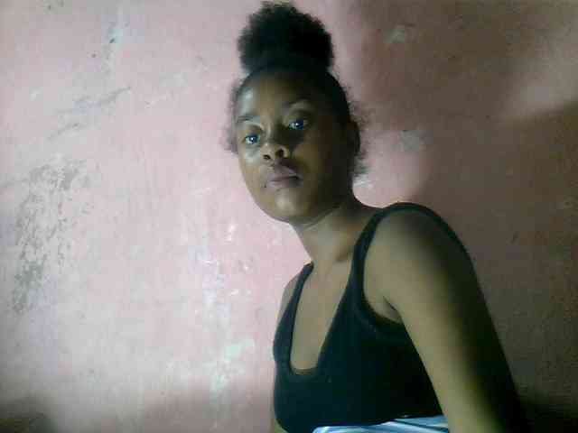mmelodie webcam