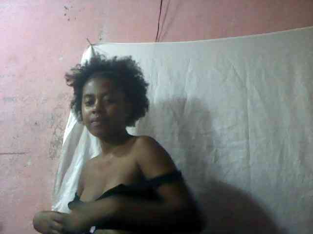 mmelodie webcam