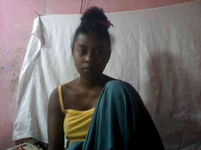 mmelodie webcam