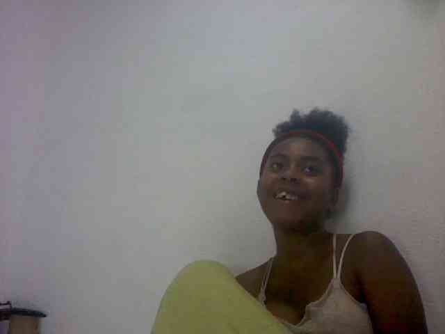 mmelodie webcam