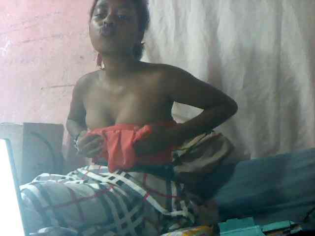 mmelodie webcam