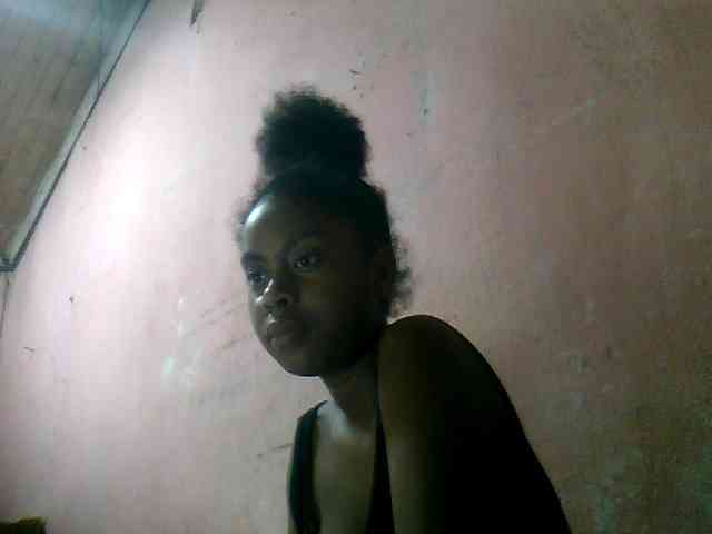 mmelodie webcam