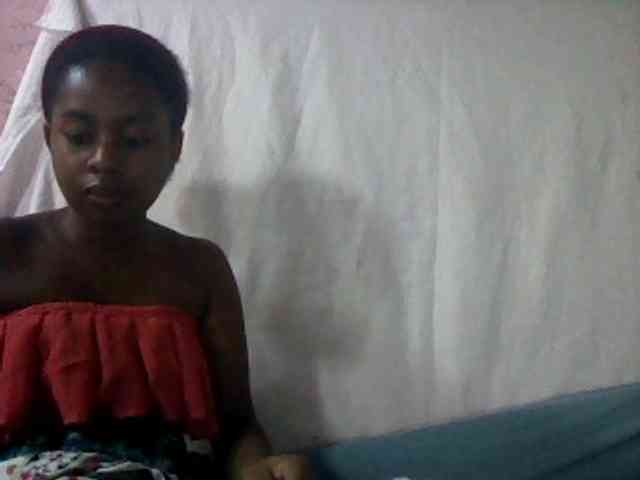 mmelodie Live Webcam on BongaCams
