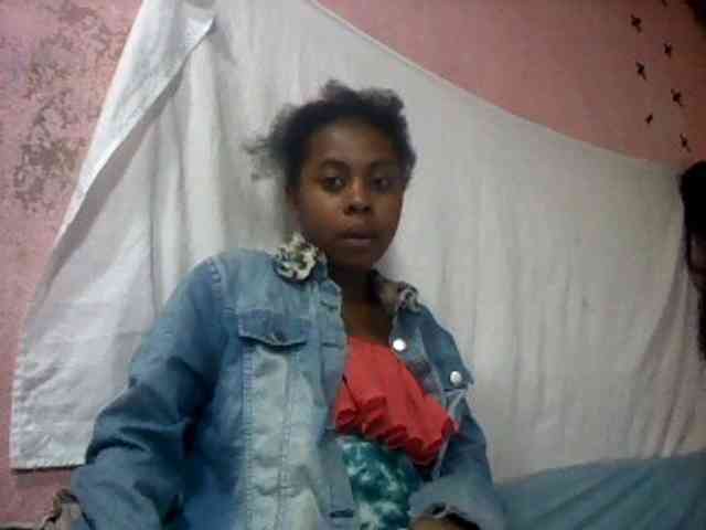 mmelodie webcam