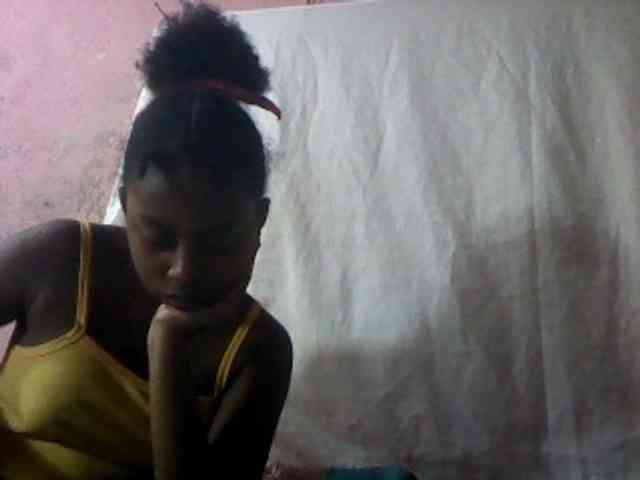 mmelodie webcam