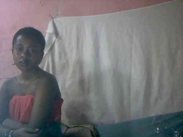 mmelodie webcam