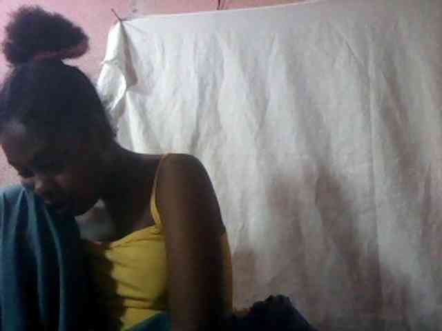 mmelodie webcam