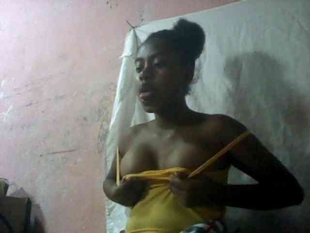 mmelodie webcam