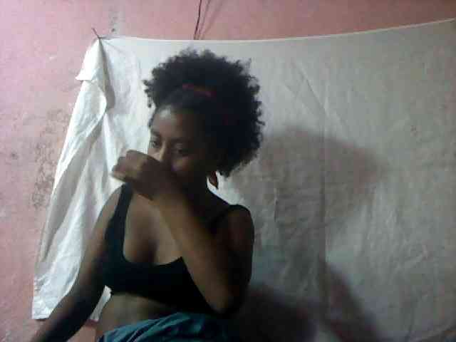 mmelodie webcam