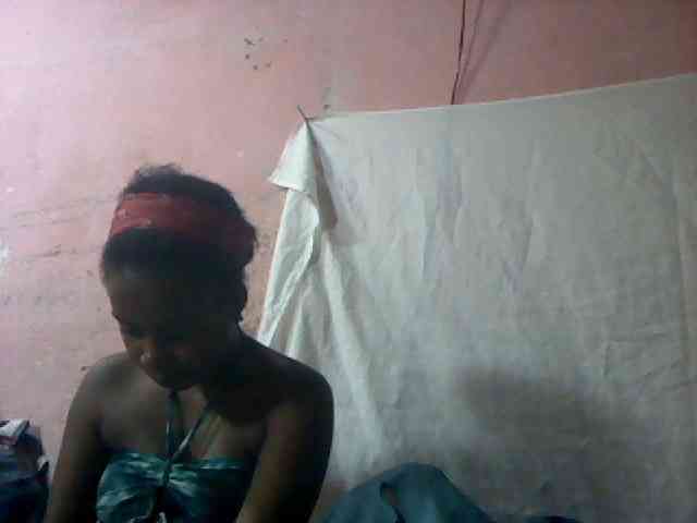 mmelodie webcam