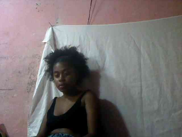 mmelodie webcam