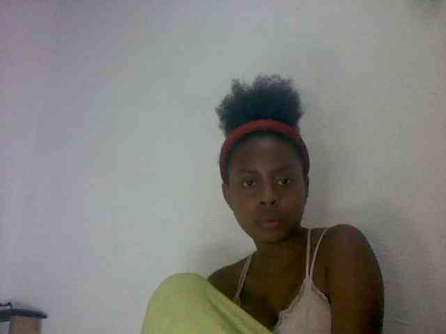 mmelodie webcam