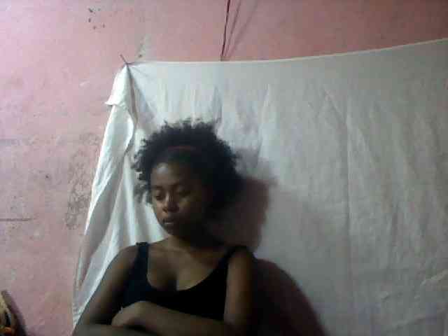 mmelodie webcam
