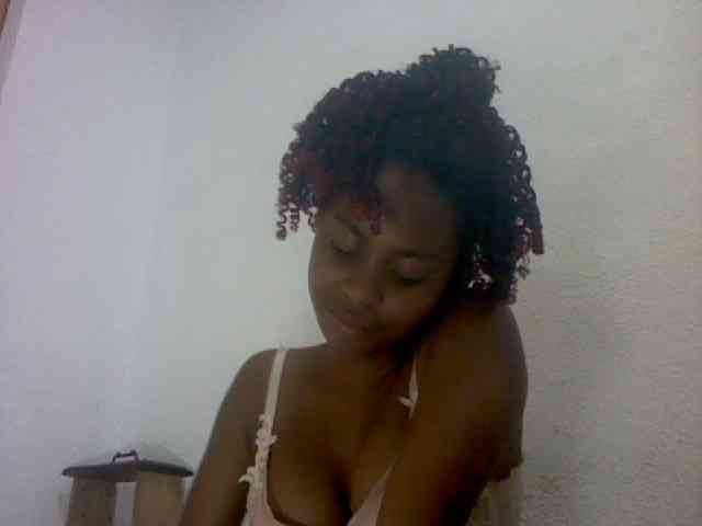 mmelodie webcam
