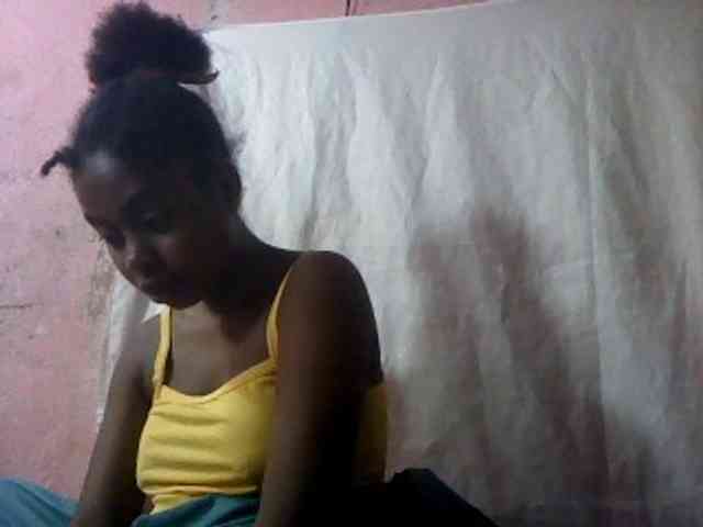 mmelodie webcam