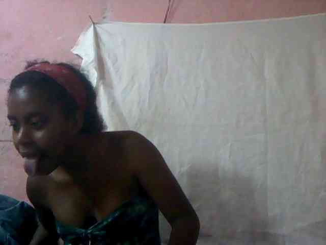 mmelodie webcam