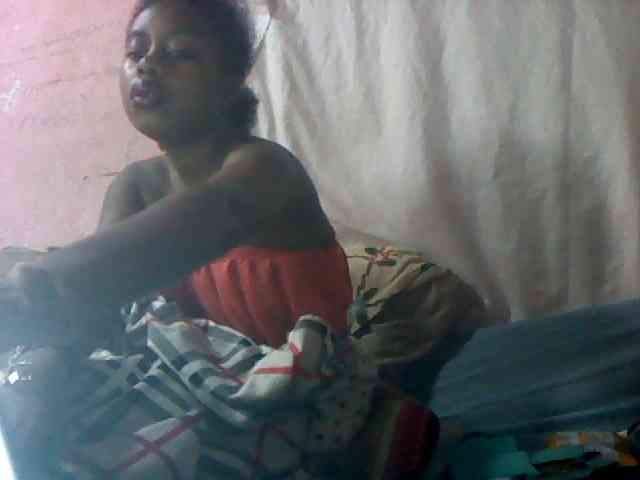 mmelodie webcam