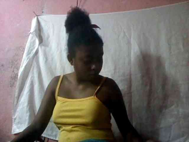 mmelodie webcam