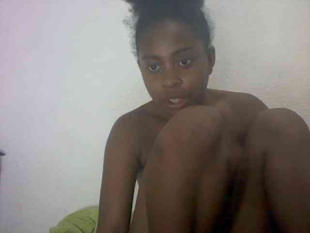 mmelodie webcam