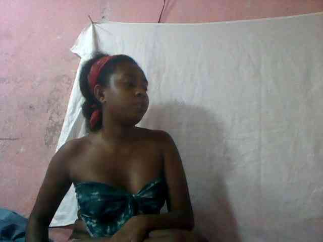 mmelodie webcam