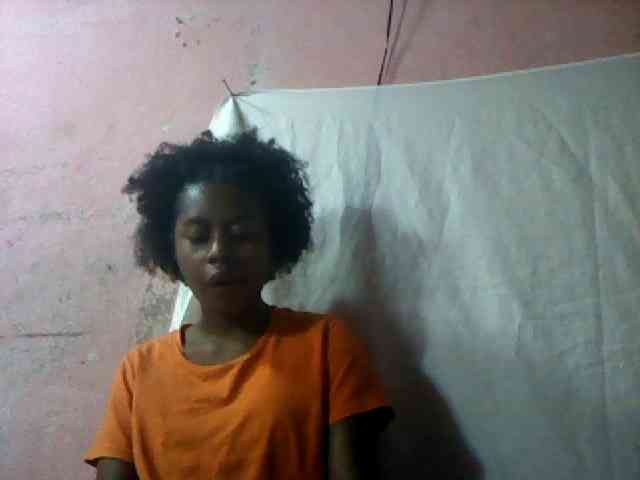 mmelodie webcam