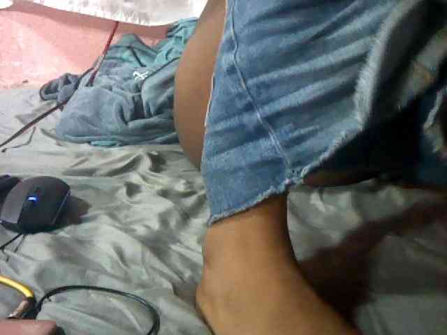 mmelodie webcam