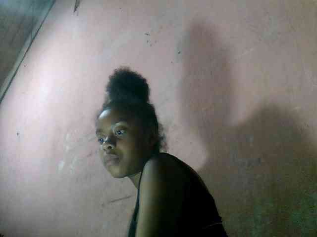 mmelodie webcam